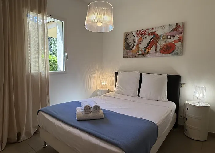 T4 Cote N6 Face A La Appartement *